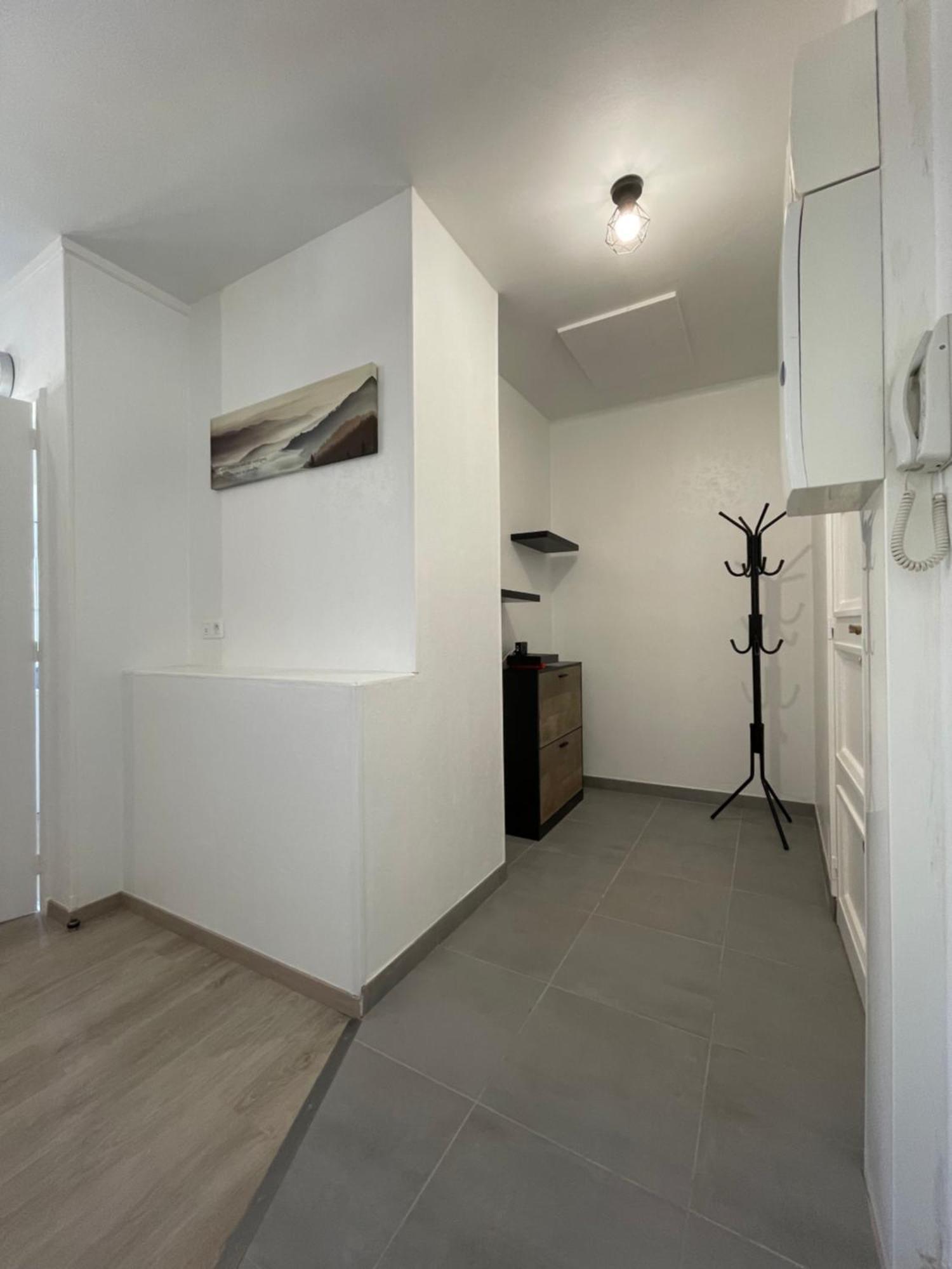 Appartement Renove Tout Equipe, Centre Ville, Proche De La Gare Et Commerce Флер Экстерьер фото