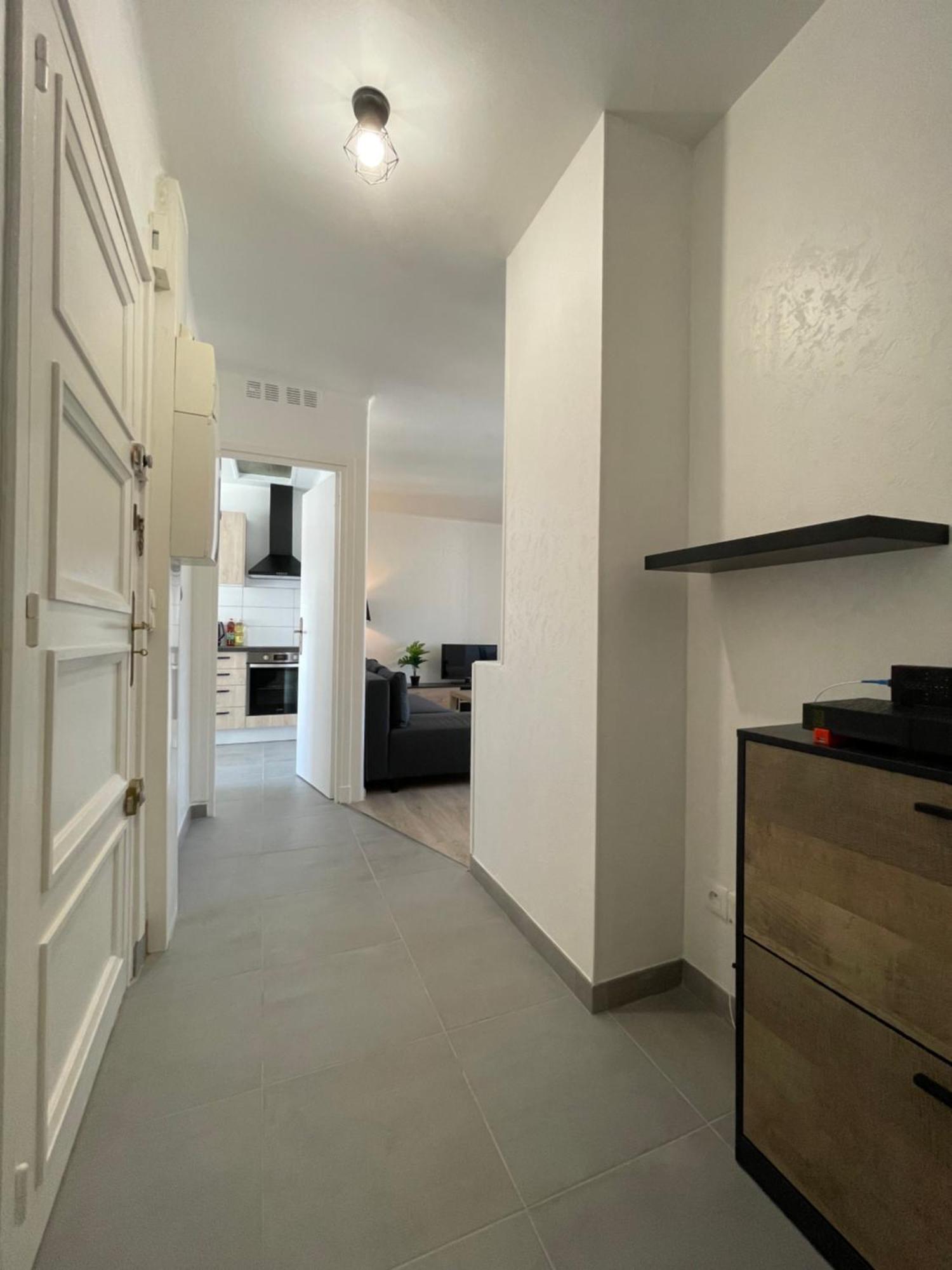 Appartement Renove Tout Equipe, Centre Ville, Proche De La Gare Et Commerce Флер Экстерьер фото
